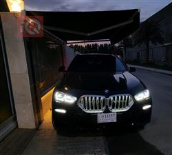 بی ئێم دەبڵیو X6